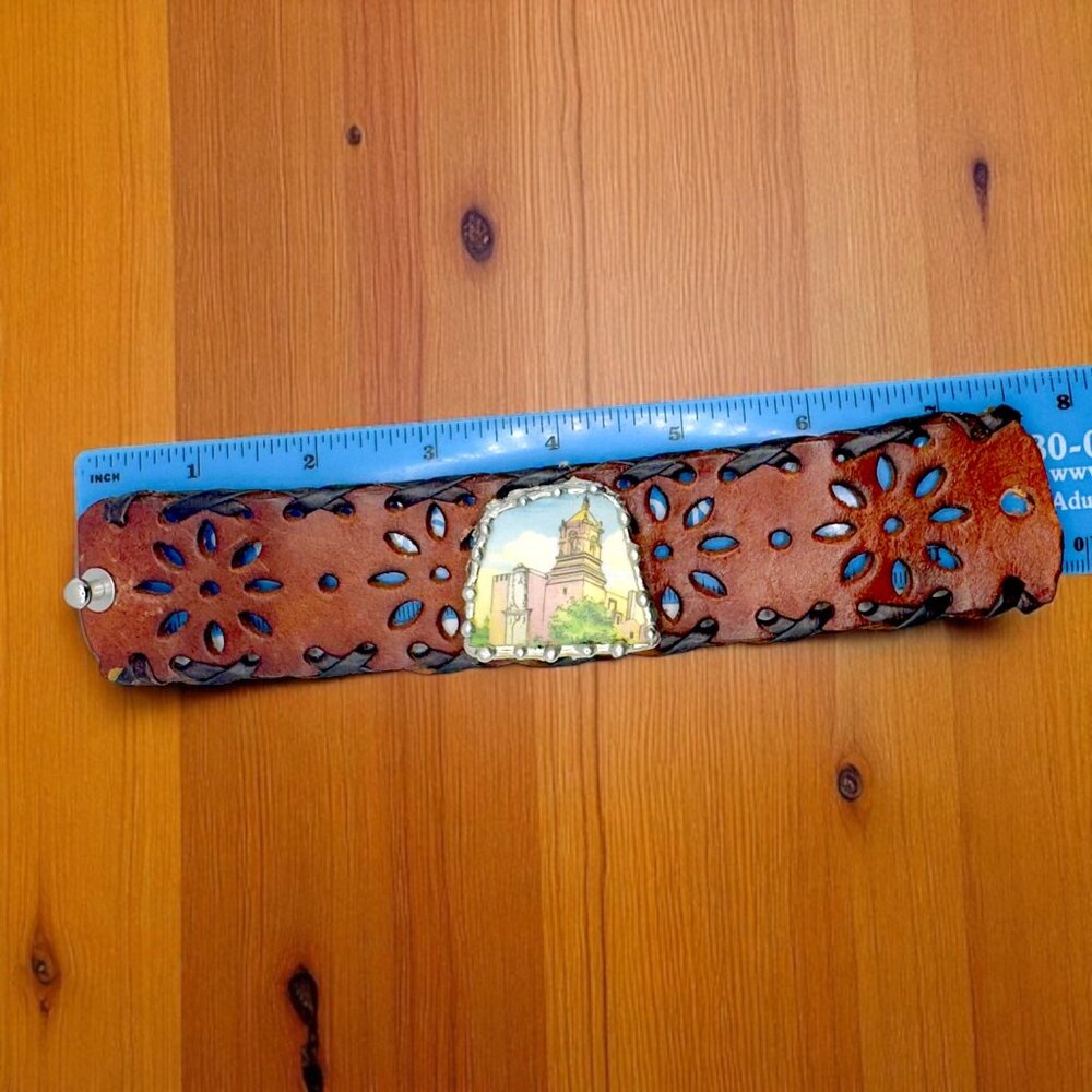 San Antonio Misión Church Broken China W Silver-Blend Metalwork & Leather Cuff - Picture 9 of 15